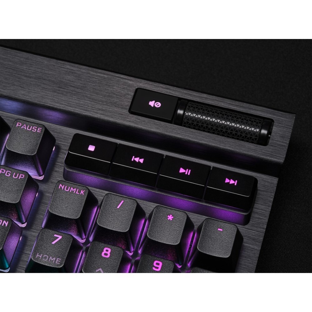 CORSAIR Keyboard K70 PRO (RGB, CherryMX